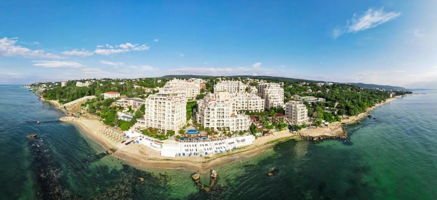 1Bd Ap In La Mer Complex Private Beach And Pool Sables d'or Extérieur photo
